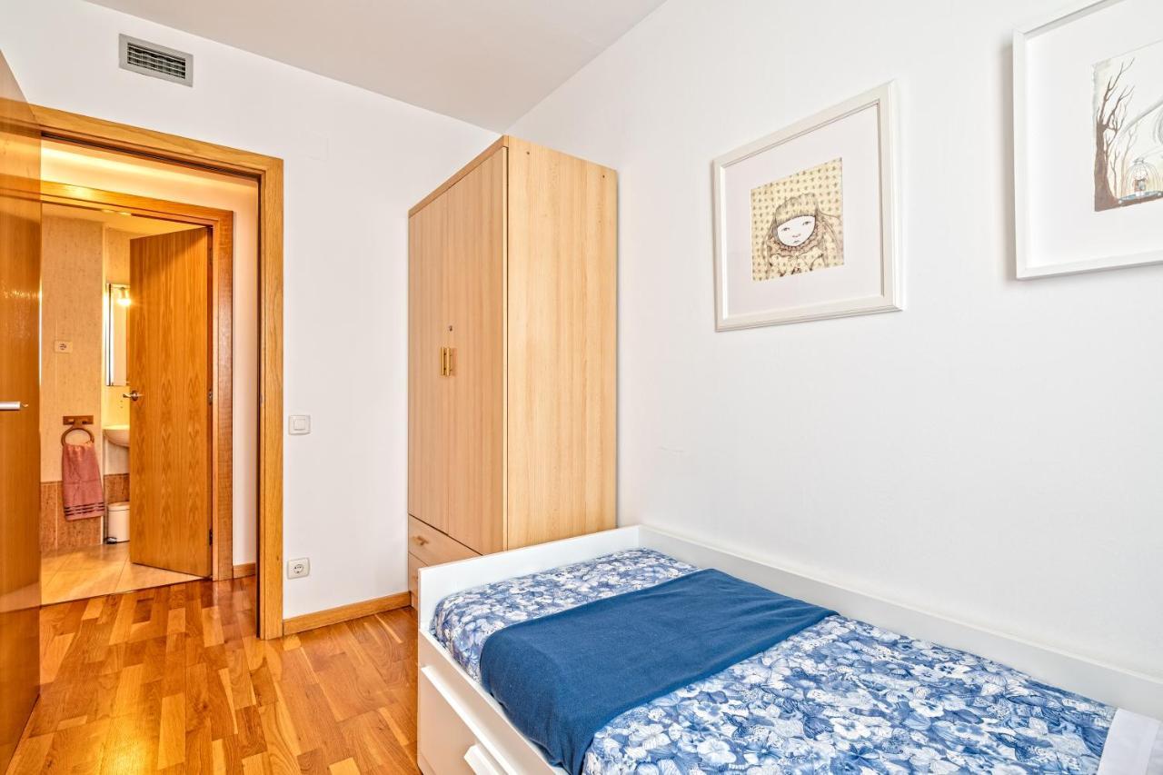 Calido Apartamento Con Piscina En Barcelona Ripollet Dış mekan fotoğraf